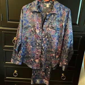 Victoria’s Secret pajama set